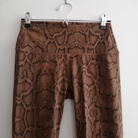 Varley Luna 25" Leggings Brown Burnt Snake Print Medium - Picture 3 of 16